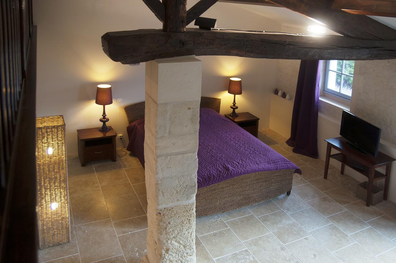Chambre D'Hotes Clos Des Pierres Blanches Brie-sous-Archiac Exterior foto